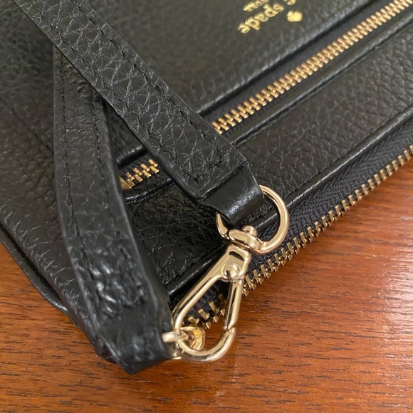 Authentic Kate Spade Chester Street Tinie Black Pebbled Leather Wristlet  (NWOT) - Picture 6 of 12